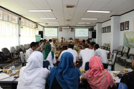 Unand Percepat Pelaksanaan Wisuda IV Tahun 2017